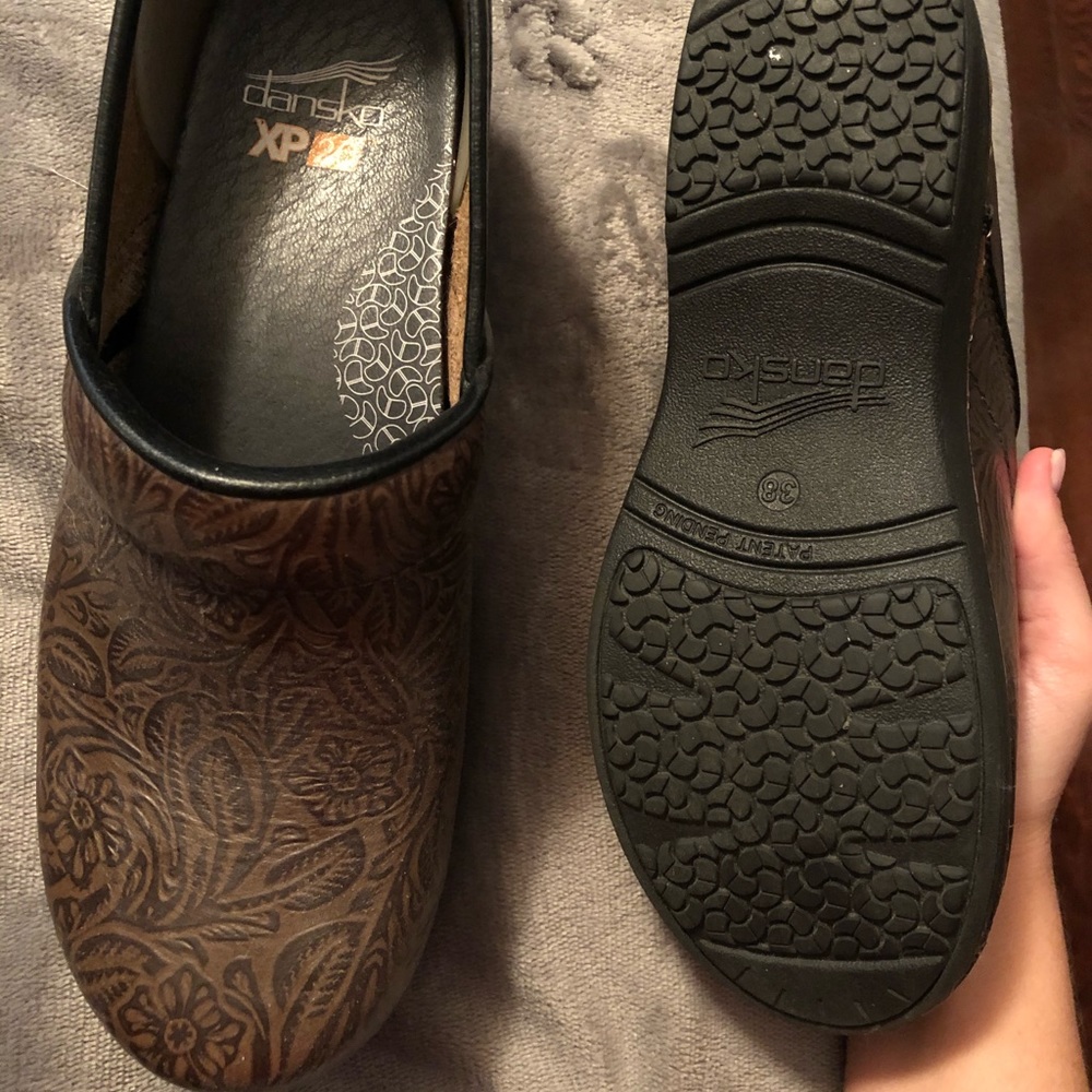Dansko XP 2.0 brown in color with a unique design